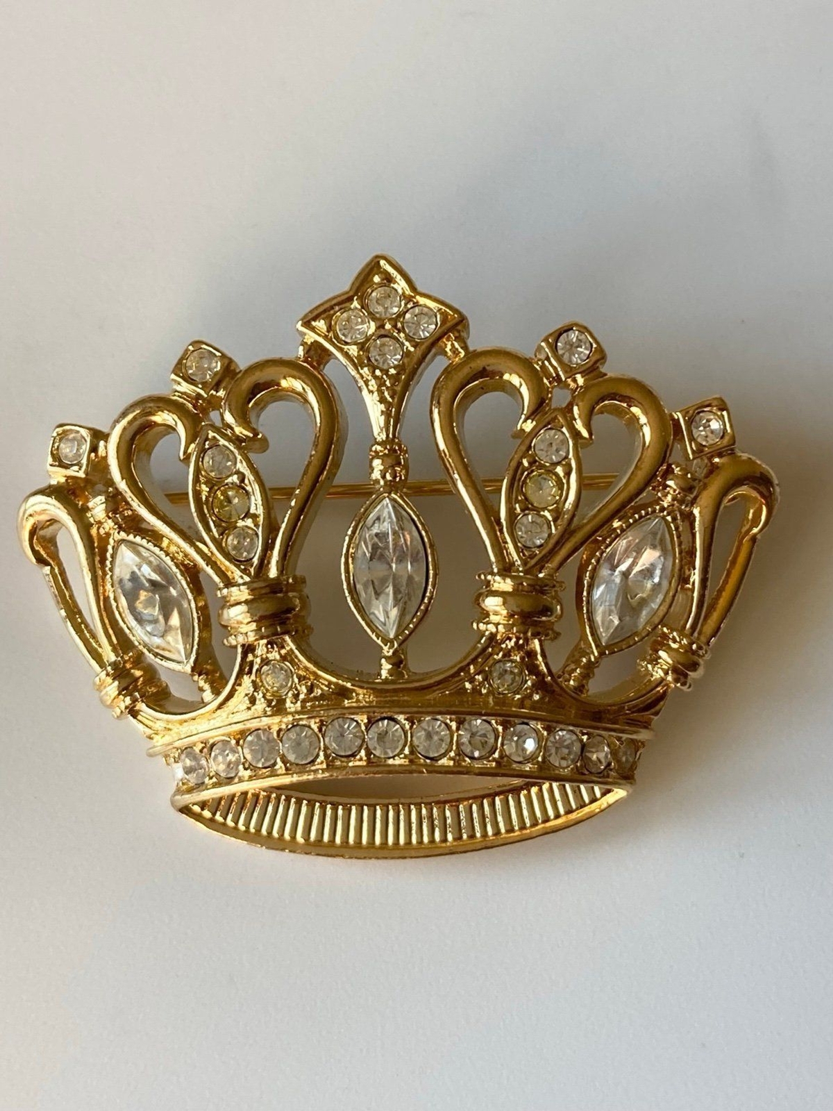 Vintage KJL for Avon rhinestone crown brooch pin - image 3