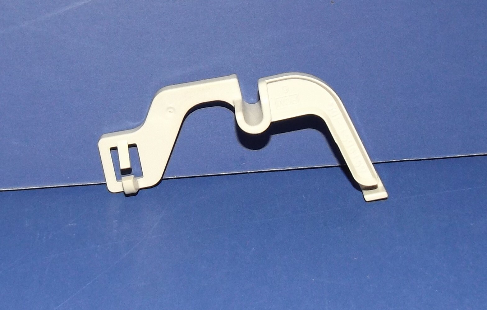 Whirlpool Dishwasher Tine Row Pivot Clip (8519651 / WP8519651) {P3713