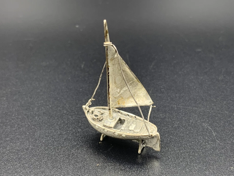 Modelo miniatura de plata maciza hecho a mano .800 velero de pesca yate 13 g H5,7 cm Foto 2 de 4