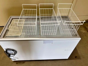 "ELCOLD" NOVA 45 SELF SERVE ICE CREAM FREEZER 53"W *NEEDS COOLANT RECHARGE*
