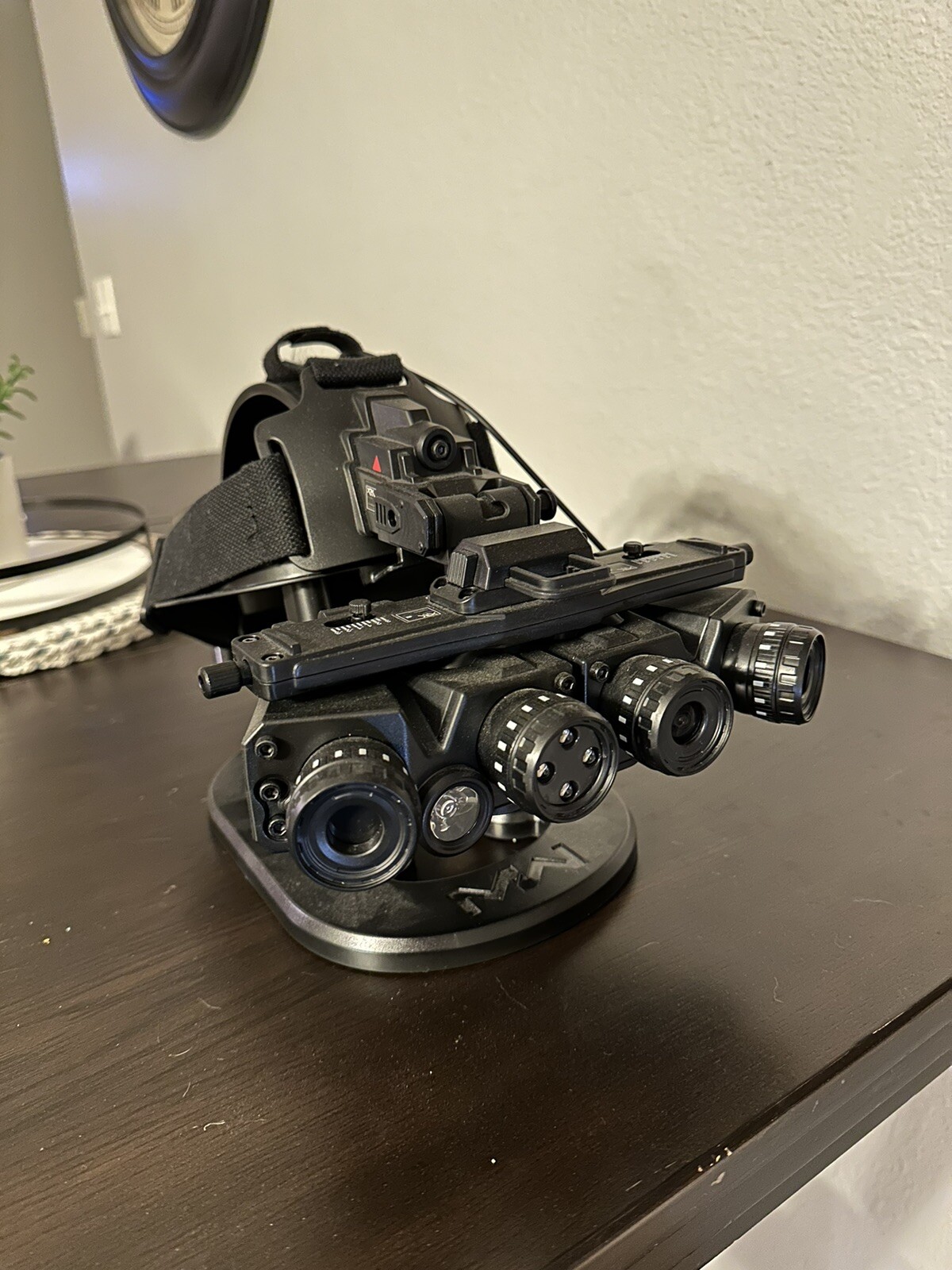 Call of Duty Modern Warfare 2 (2019) DARK EDITION Night Vision Goggles