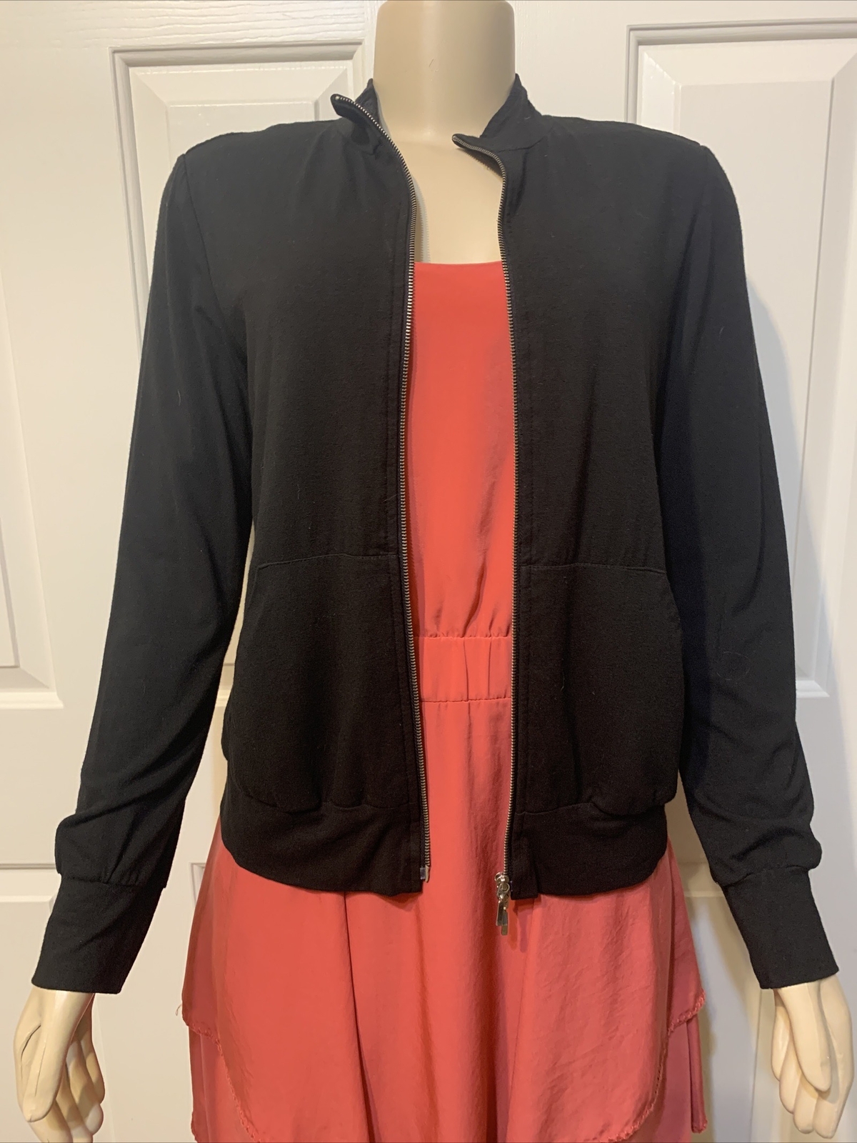 Yansi Fugel Womens Black Full Zip Light Weight Jacket Small