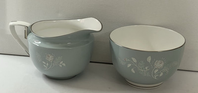 Royal Worcester Bridal Rose Milchkännchen & Zuckerdose Set | Vintage Fine Bone China 