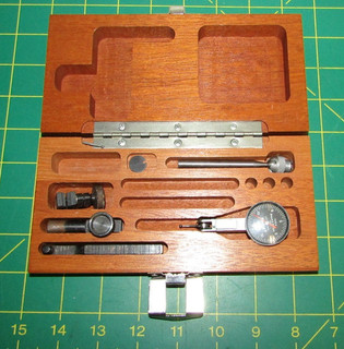 Brown & Sharpe 7030 5 BesTest Dial Test Indicator .0005 . Lot DO 21