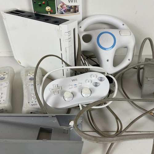 Nintendo Wii GameCube Compatible Console Bundle W/ Cords Game Remotes ...