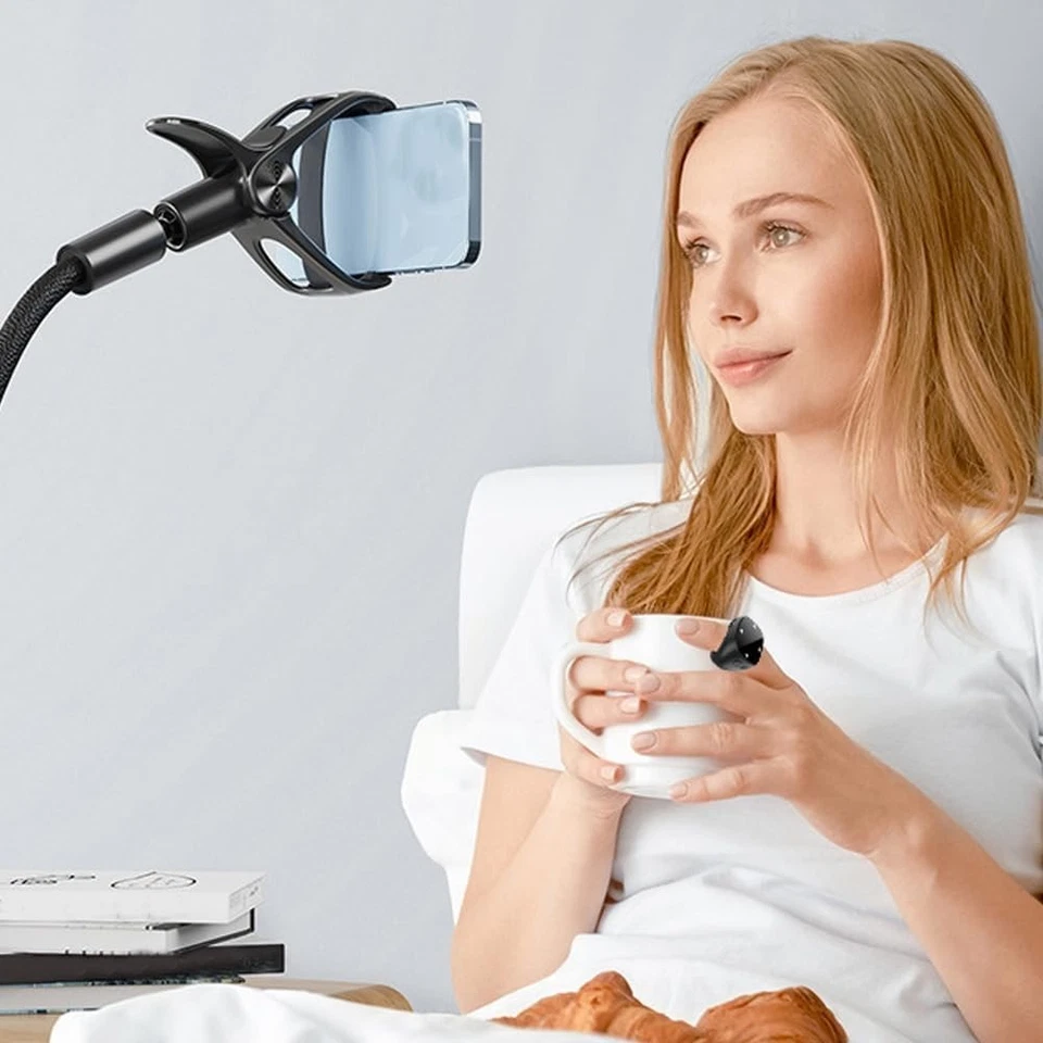 Fingertip Wireless Bluetooth Remote Control,Touch Screen Remote,Scrolling Ring - Image 3 of 4