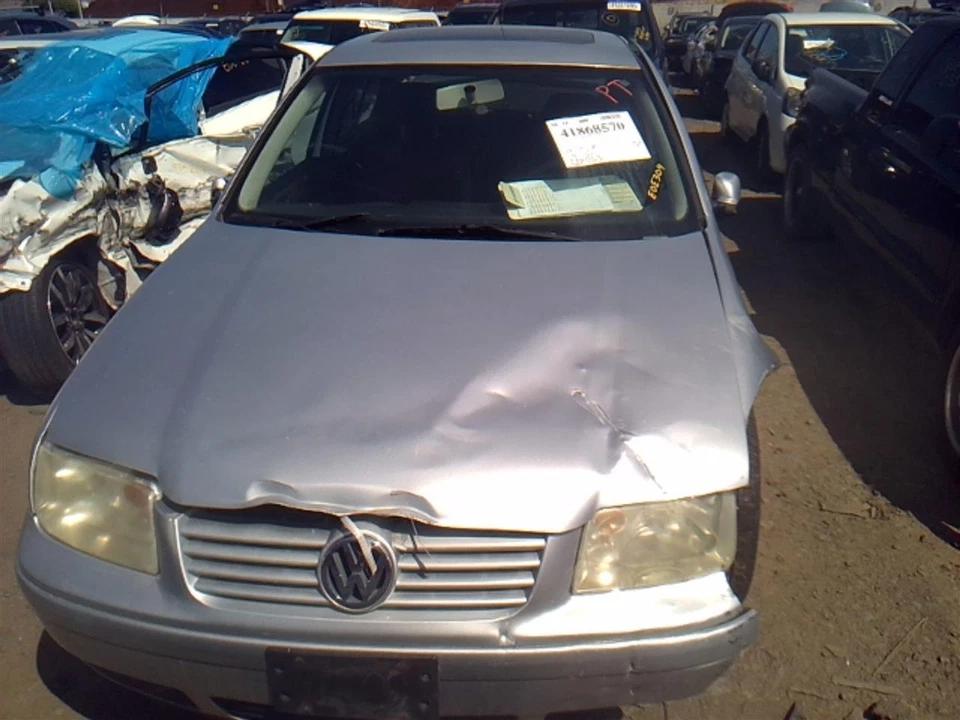 Conjunto de filtro de aire usado se adapta a: Volkswagen Jetta 2003 1,8 grado A Foto 4 de 4