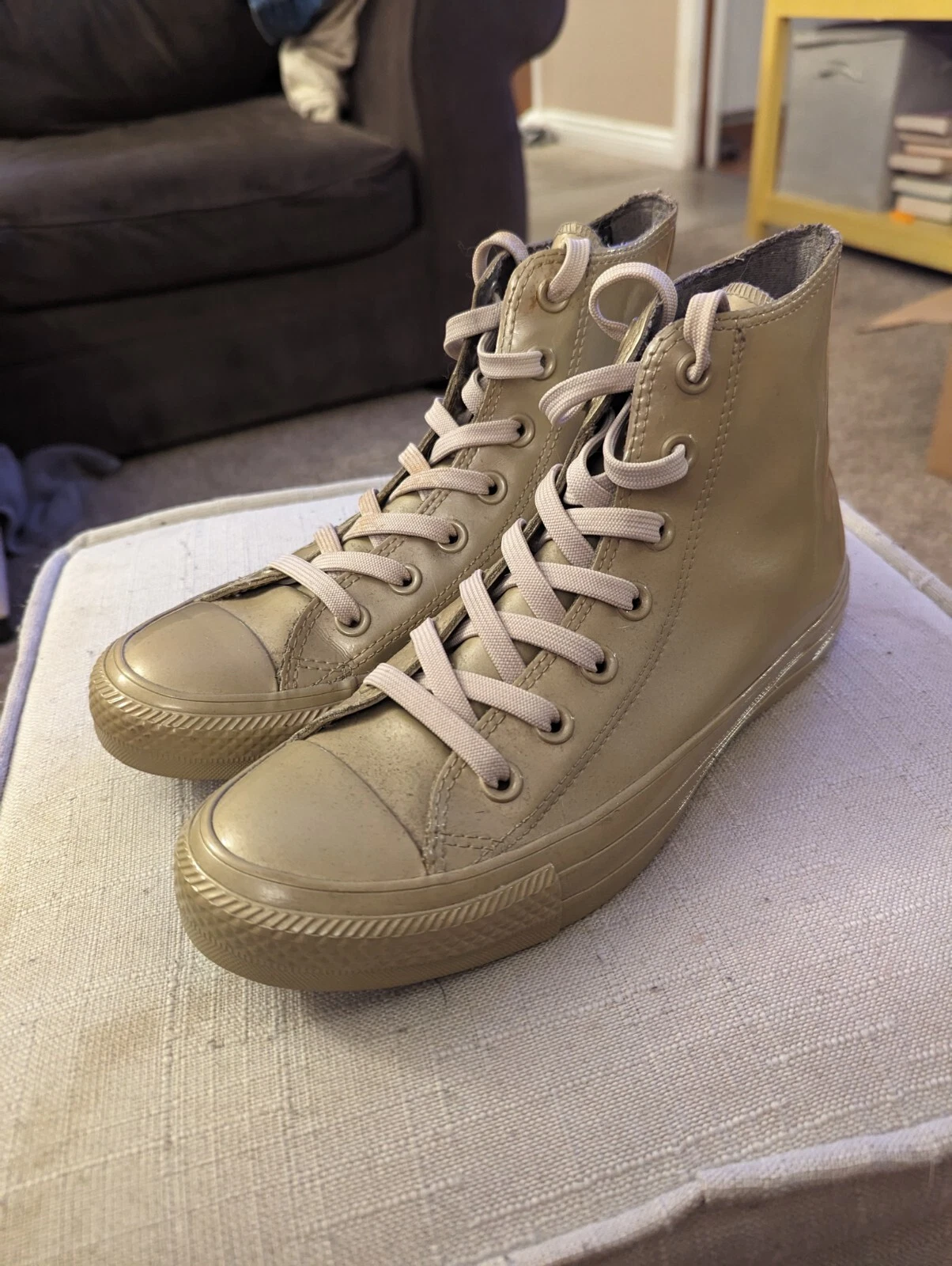 Scarpe da ginnastica medie da donna Converse All Star impermeabili taglia 7 oro