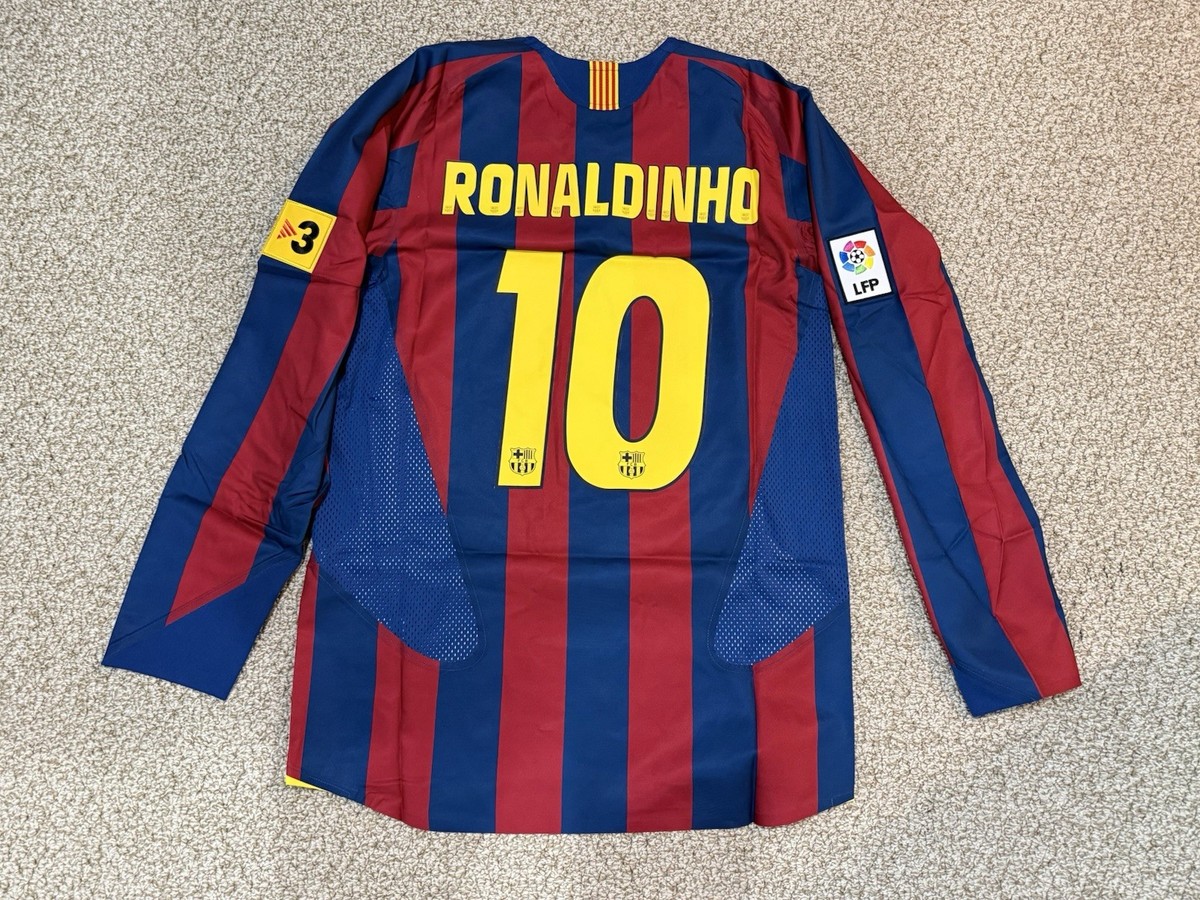 Nike Ronaldinho Barcelona Re-Issue Jersey Medium M New Ready to