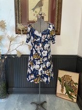 NWT MINKPINK Pacifico Tea Navy Blue Floral Button Up Sweetheart Dress- Sz M 💛🎀