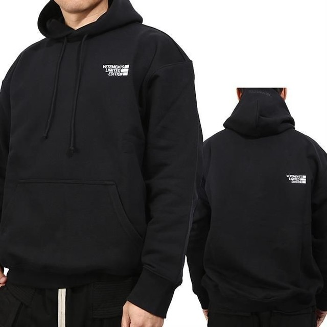 vetements Limited Edition Logo Hoodie UE51TR730B BLK 64554001