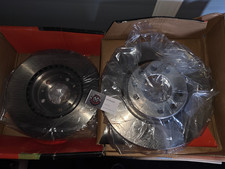 Eurorepar Vented 283mm Front Brake Discs Pair Citroen C4 Berlingo C4 Picasso Eurorepar Vented 283mm Front Brake Discs Pair Citroen C4 Berlingo C4 Picasso