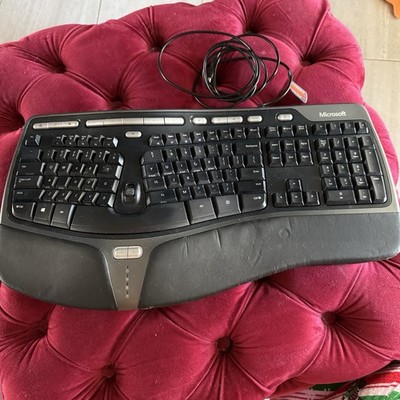 Microsoft Natural Ergonomic Curved Wired Keyboard 4000 v1.0 Model 1048