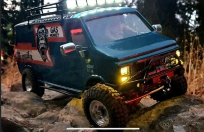 Custom Made Hard Body GMC Van. 3d gedruckt auf Bestellung