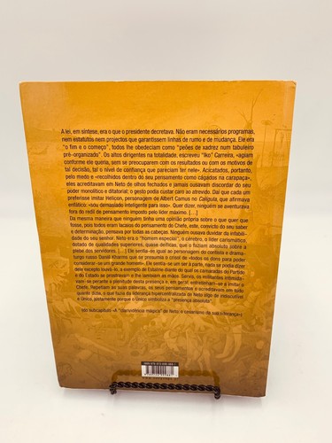 Agostinho Neto, o Perfil de um Ditador (Portuguese Edition) Vol 1 RARE - Picture 2 of 6