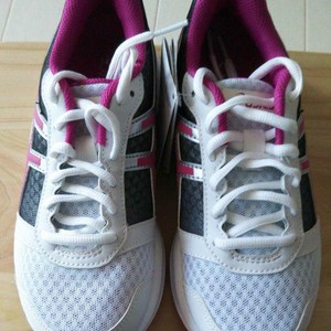 zapatos deportivos asics de mujer
