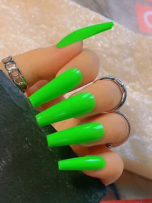 40+ Trendy Ways To Wear Green Nail Designs : Neon Green Nails