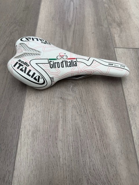 FUC Rare 2012 Selle Italia SLR Giro d'Italia Carbon Fibre Ltd Ed