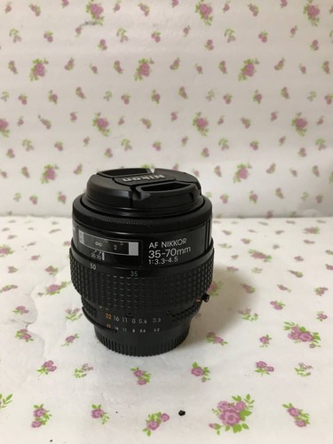 NIKON AF NIKKOR 35-70mm f/3.3-4.5