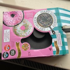 Giant Doughnut Making Set, 18/8 Cast Iron Doughnut Pan, 20cm Diameter Doughnuts