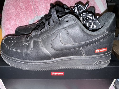 Größe 8,5 - Nike Air Force 1 Low x Supreme Box Logo - Schwarz - Bild 2 von 12