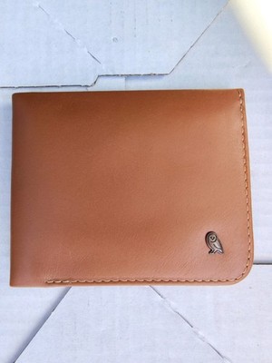 Bellroy Hide & Seek Dünne Klassische Lederbörse Optionaler RFID-Schutz NEU