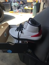 Nike Air Jordan 2 Retro OG Chicago 2022 White Black Red GS Size 6 youth