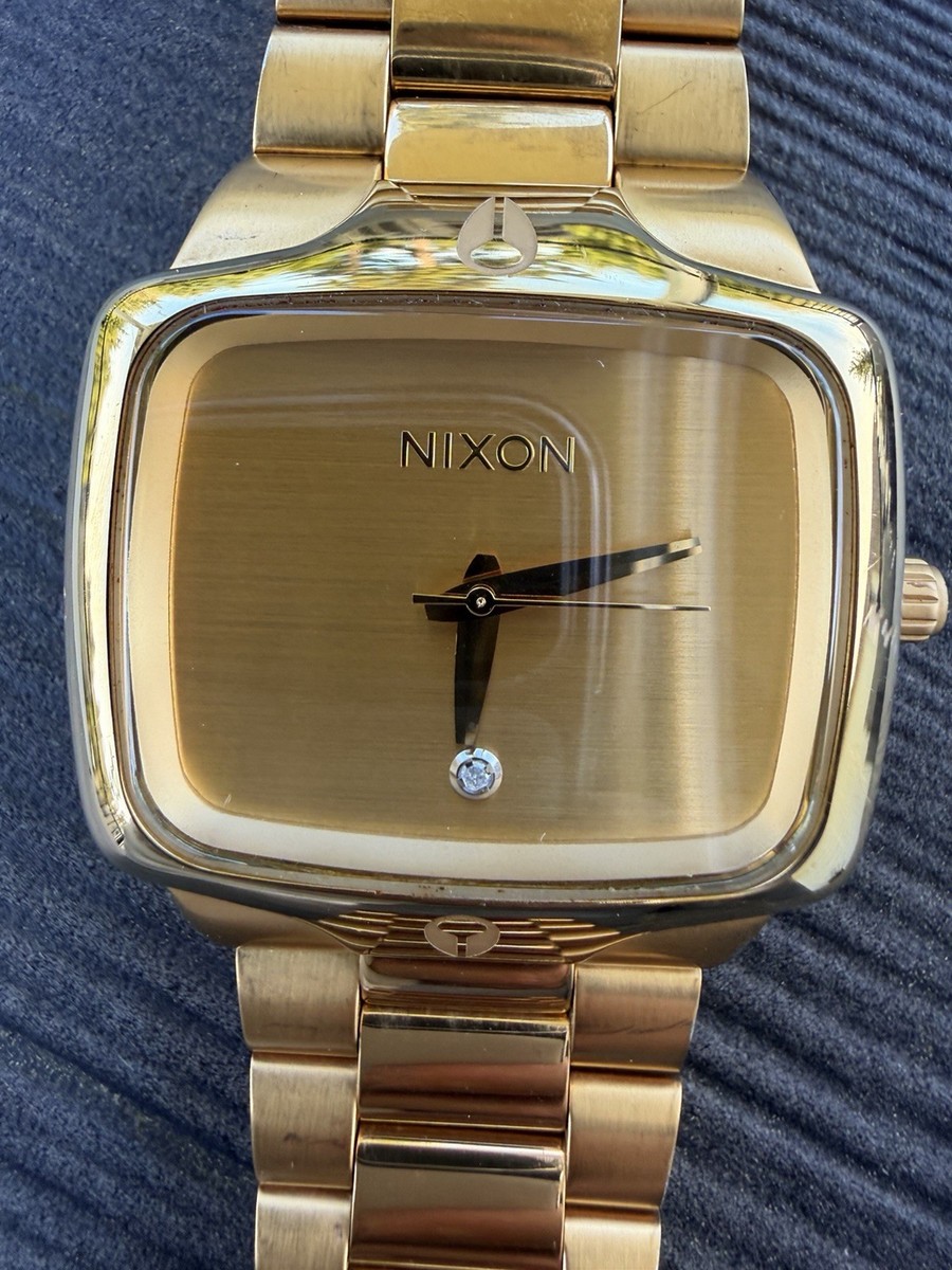 Nixon The Player Gold Tone Excellent Condition Men's Watch Gold