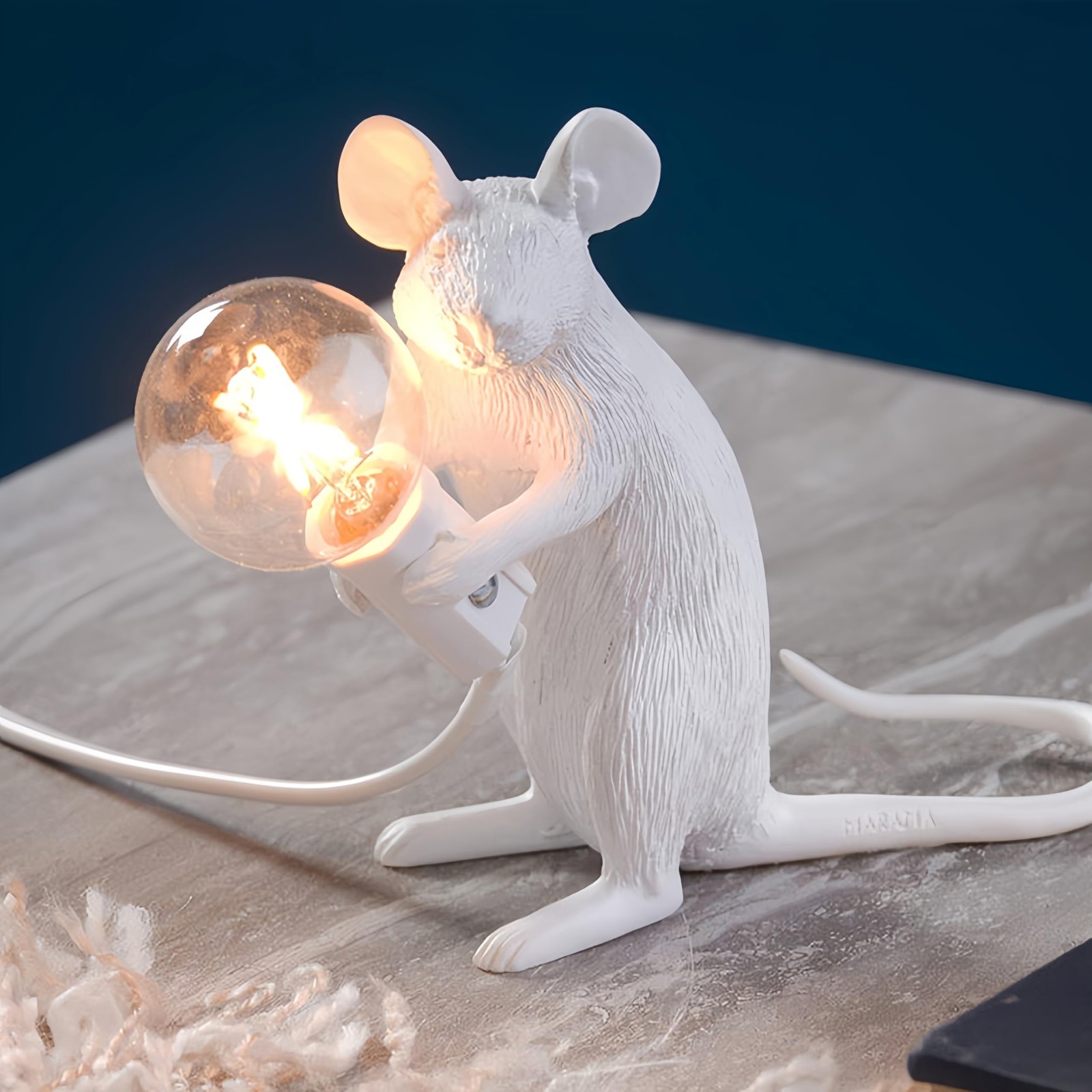 Mouse Light Sculpture – Sitting Mouse Lamp Holding Bulb, Mini LED Decorative ...