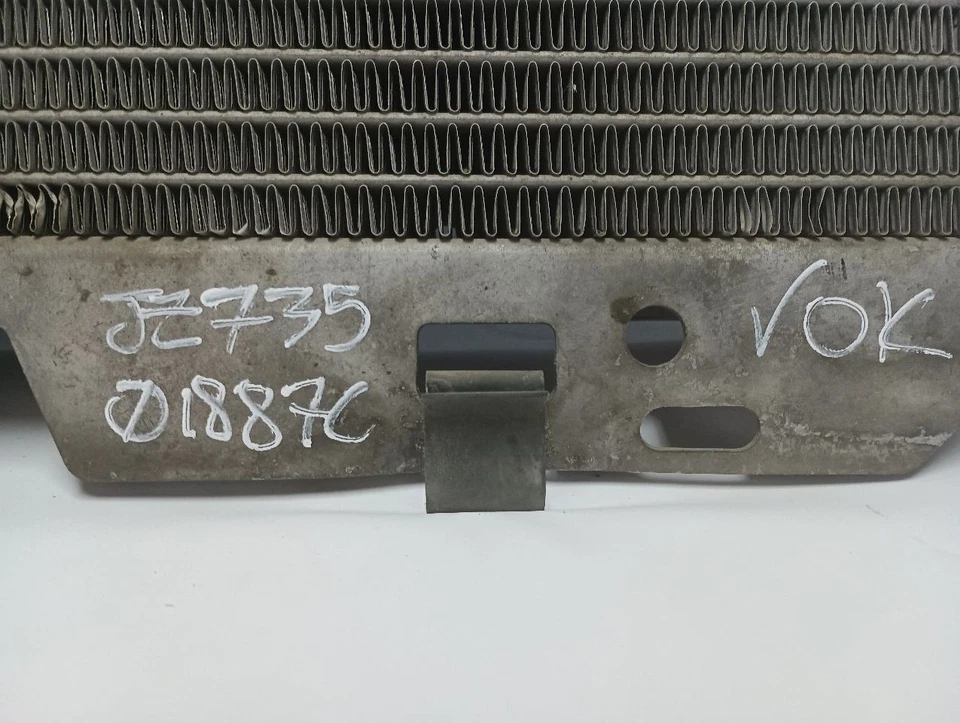 Радиатор от 1989 Ford F150 5,0 л AT 11909574 - Изображение 3 из 4