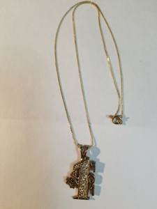 number 1 mom necklace