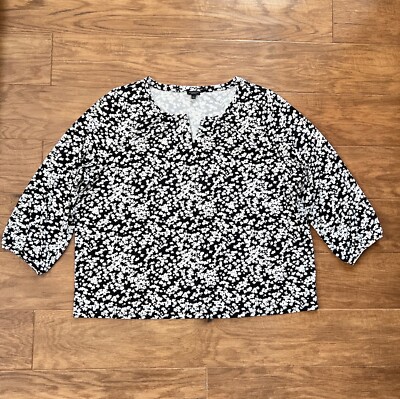 Talbots Woman Petites Top Size 3XP Black/White Floral Print Split Neck