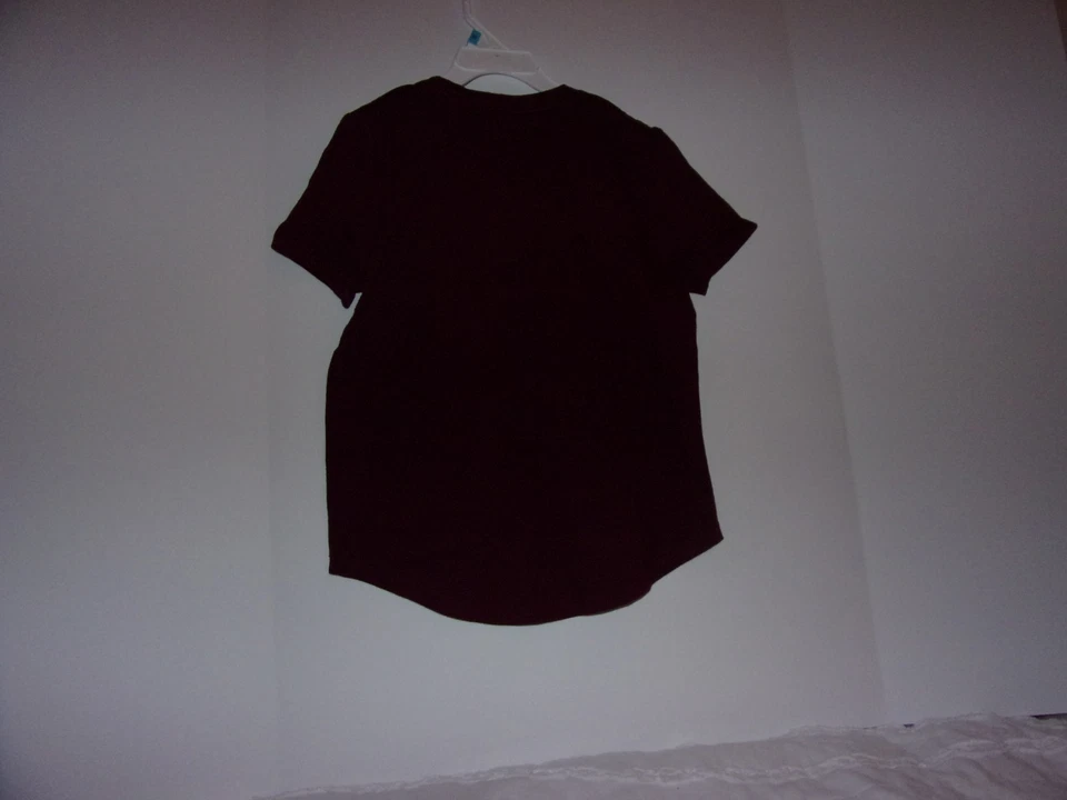 Old Navy: Camiseta I'm Possible para niñas pequeña (6/7) con corazón / Nueva con etiquetas Foto 2 de 2