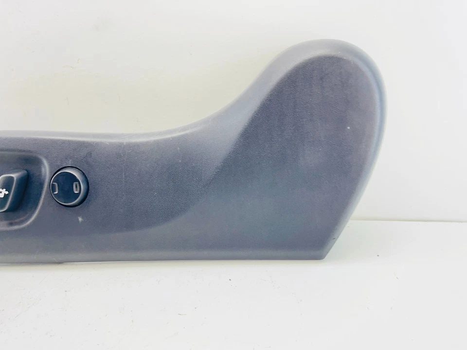 前驱动座椅调节开关原始设备制造商 2011 - 2017 LEXUS CT200H + 盖板 — 第 3/4 张图片