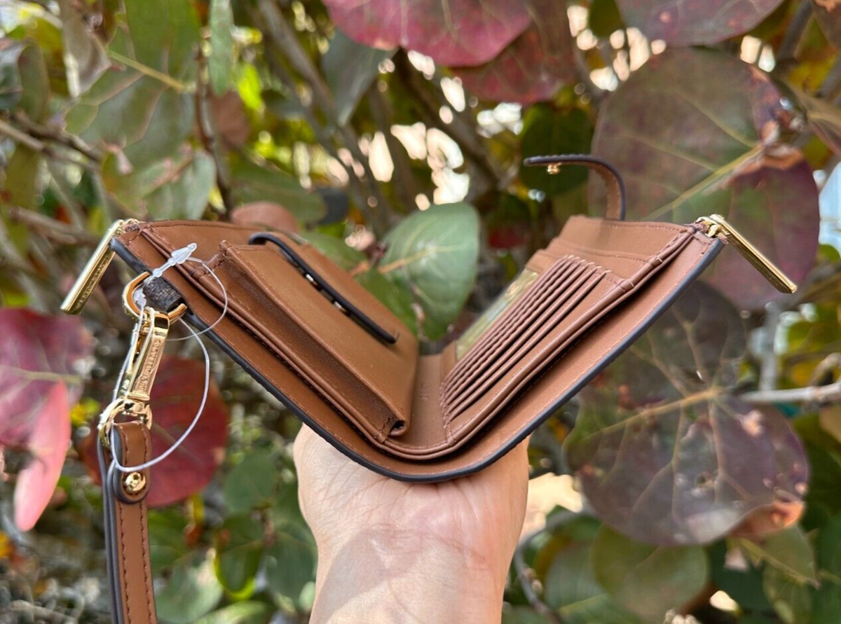 Michael Kors Jet Set Travel Large Double Zip Phone Wallet Wristlet