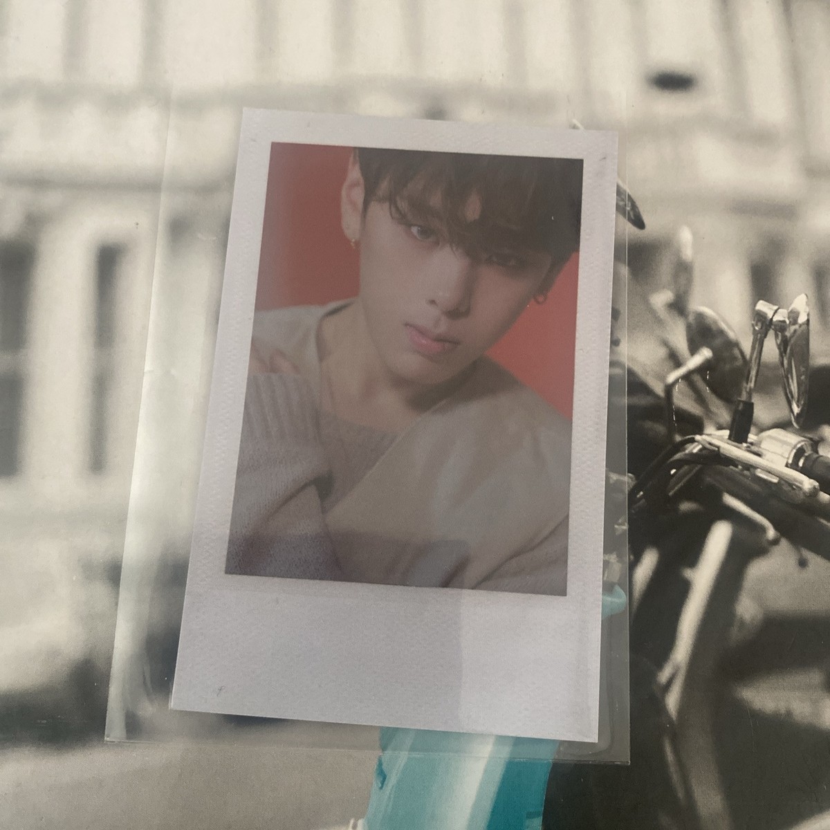WEi 1st Mini Album IDENTITY : First Sight Daehyeon Type-1 Polaroid