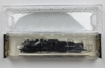 Spectrum 81153 N Scale Union Pacific 2-8-0 Consolidation Engine & Tender Runs