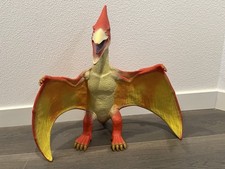 2014 Toys R Us Maidenhead Pterodactyl Dinosaur X-large Rubber Figure Toy 18  