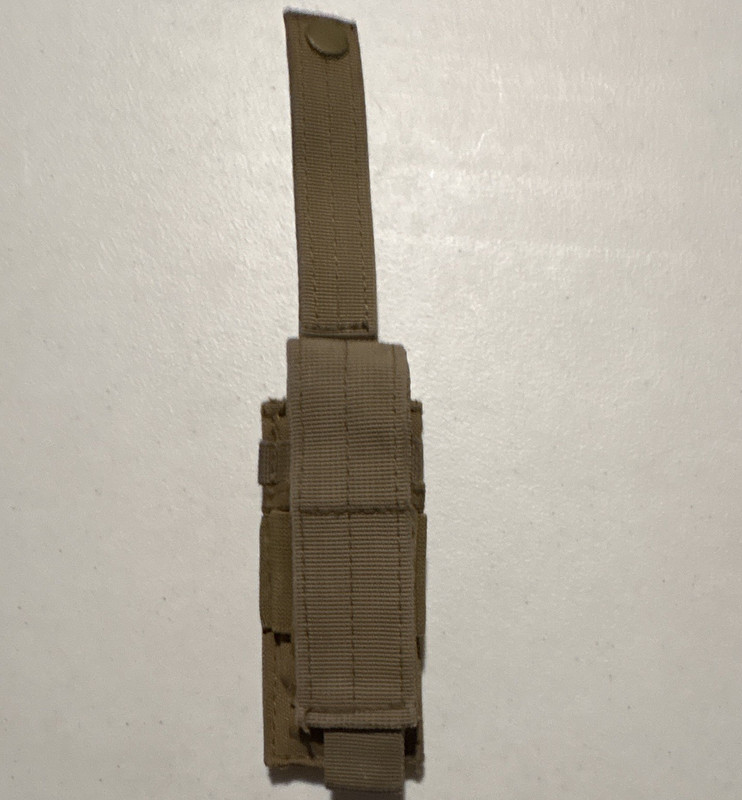 Tan MOLLE Tactical Magazine Pouch, 1 Mag Capacity, Nylon, Hook & Loop Closure