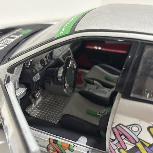 Mitsubishi Lancer Evolution VIII 1:18 Import Racer Jada Toys Silver (No Mirrors) - Picture 12 of 15