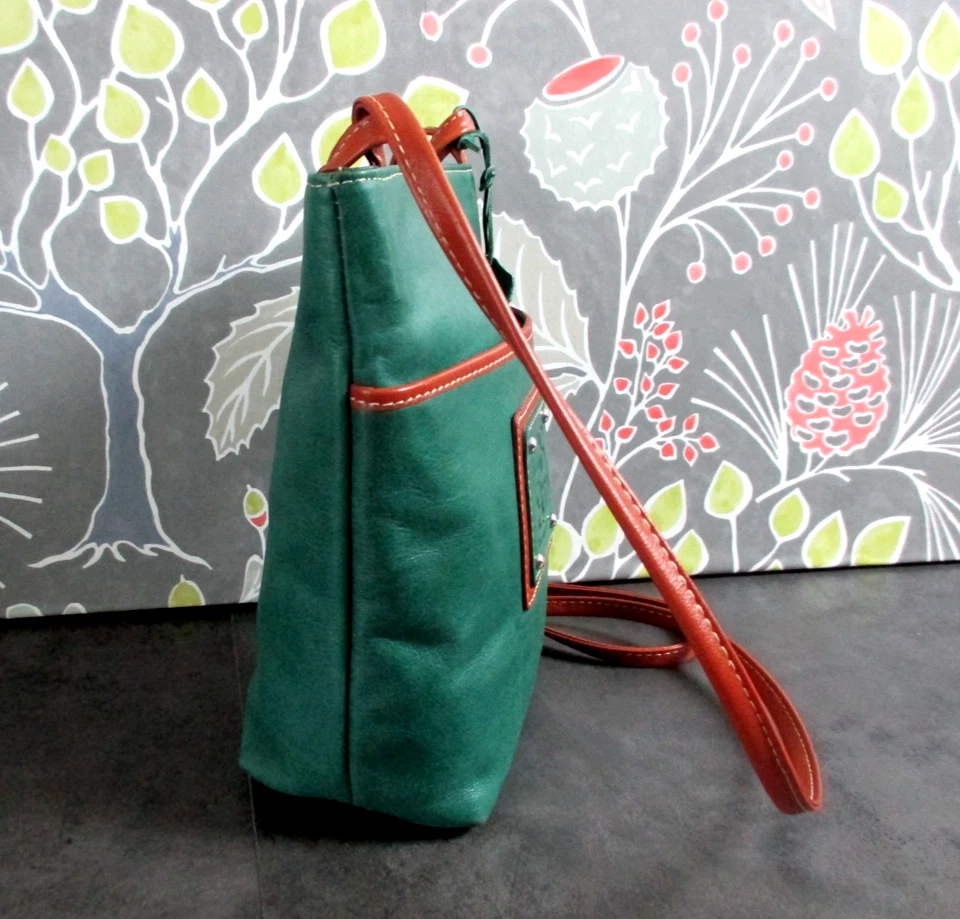 Boots' N Bags Made in Colombia Green Leather Crossbody Bag Small Purse - Image 3 of 4