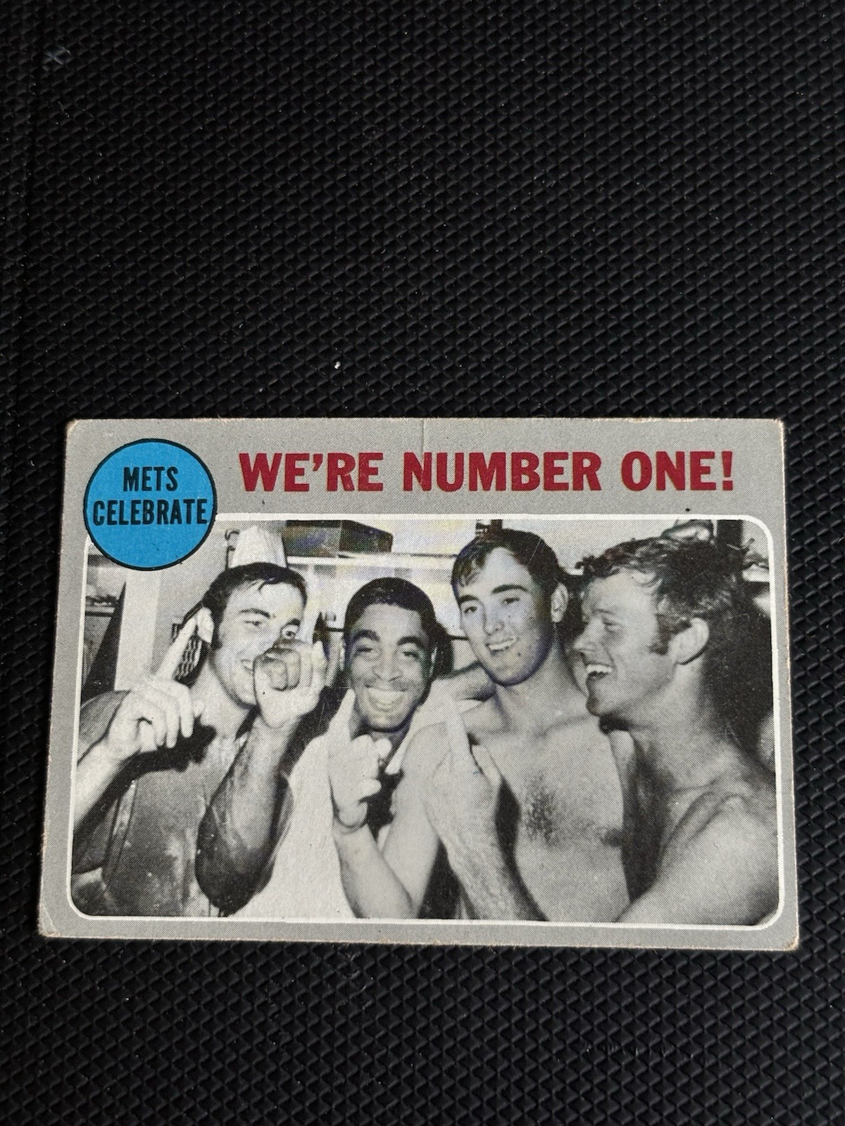 1970 Topps #198 Mets Celebrate We’re Number One Nolan Ryan Baseball Card
