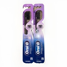 Oral-B Charcoal Advance Bristles, Soft Whitening Toothbrush 2CT