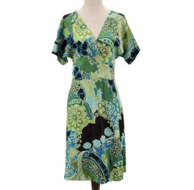 Banana Republic Silk V-Neck Boho Floral Green Wrap Dress