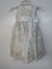Jayne Copeland Sleeveless White Dress with Crystals and Bows Size 2T