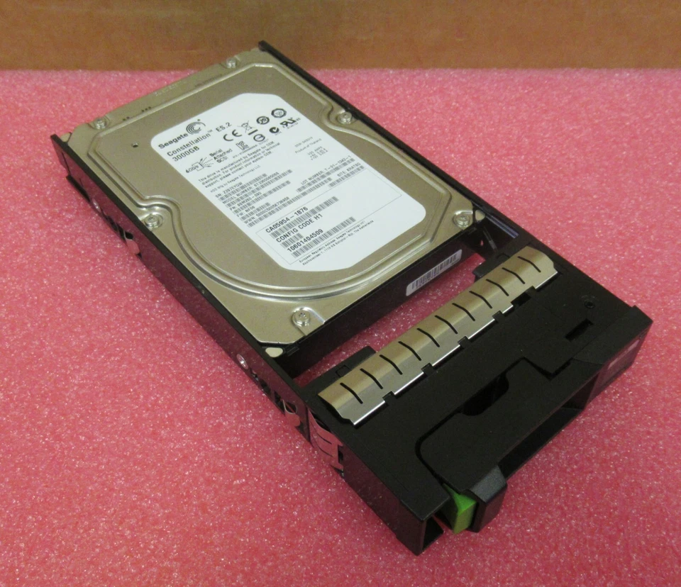 Fujitsu SAS HDD Festplatte 3TB 7,2k SAS 6G LFF ETERNUS DX80 90 S2 CA07339-E013 - Image 4 of 4