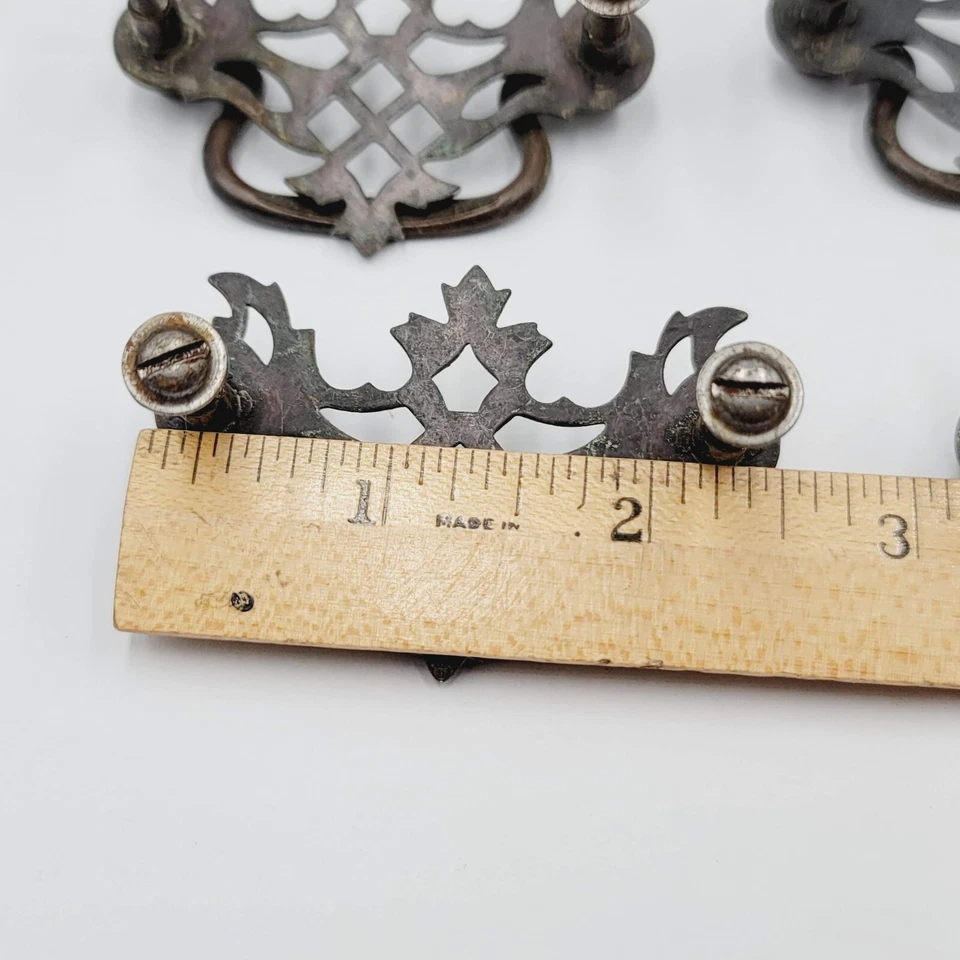 Lote De Colección De 4 Tiradores Cajones Cajones Tiradores Gabinete Tirador Abierto Chippendale 2" Foto 3 de 4