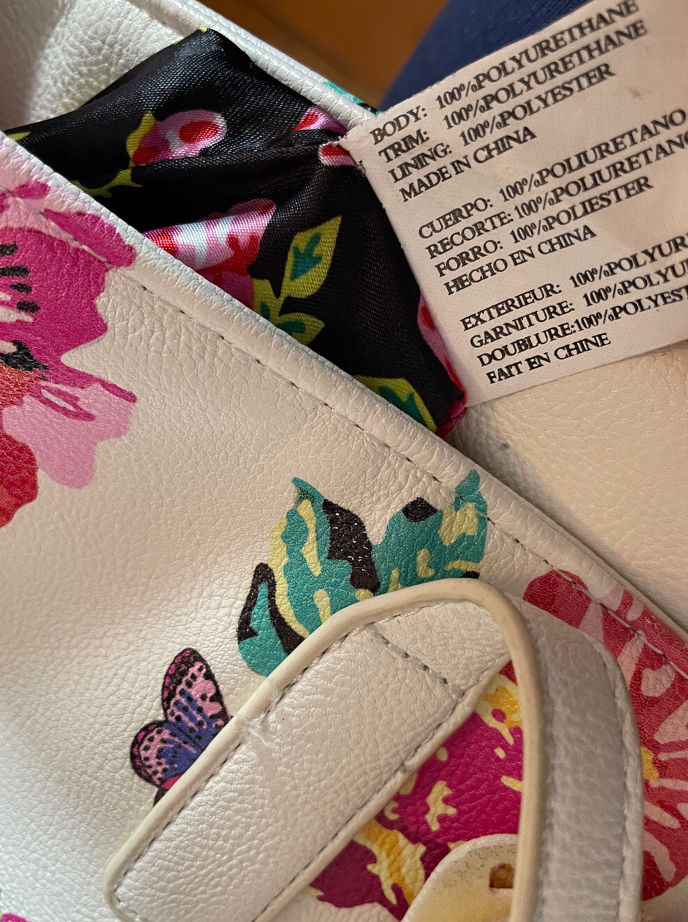 Betsey Johnson Tote Bag Scalloped bow floral pink &… Gem