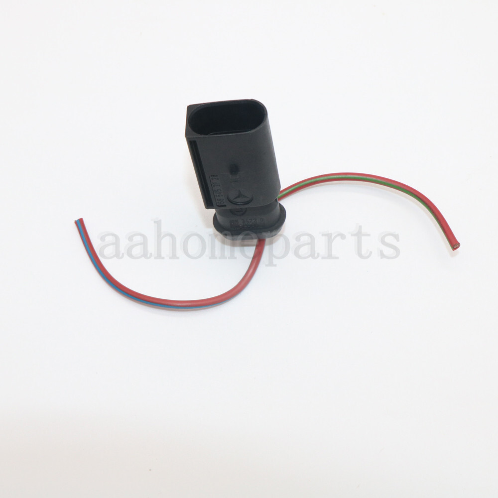 OEM Compressor Pump Air Suspension Connector 1685453728 For