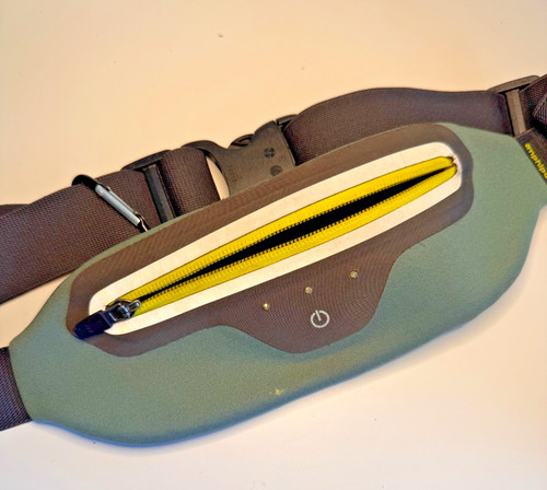Amphipod Minimalist Light Up Trail Belt Lightweight Running Hiking Walking Zip